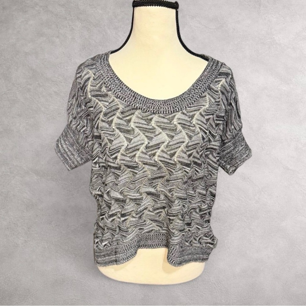 Studio‎ Y Black and Gray Textured Sweater